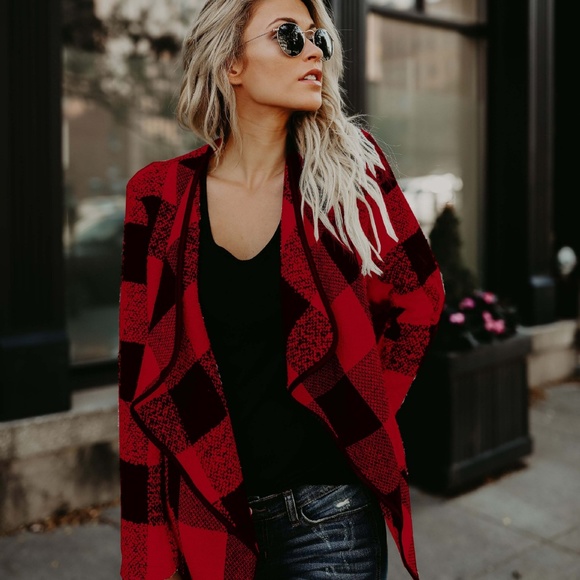 S. the Widow Sweaters - *HP* GRISWOLD Red Plaid Cardigan